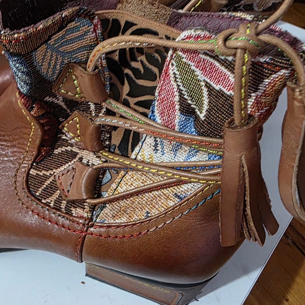 L'ARTISTE Vintage Brown Leather Ankle Boots  Boho Accents Sz 37 7 - Picture 7 of 7